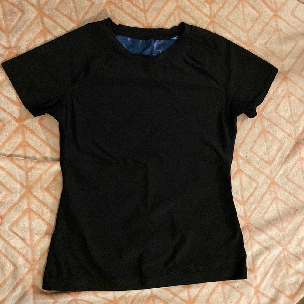Black workout t shirt